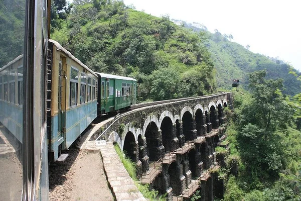 Shimla's Romantic Rendezvous: A Lover's Journey Through Queen of Hills