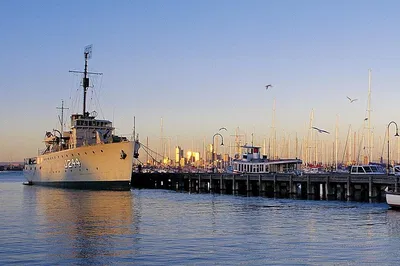 Melbourne Ferry: Cruise, History & Seaside Charm!