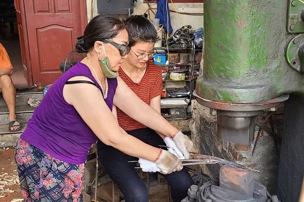 Forge Your Own Steel: Hanoi Knife Making Adventure