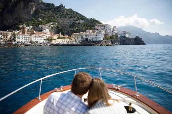 Isola Bella Boat Tour: Swim, Prosecco & Coast Views