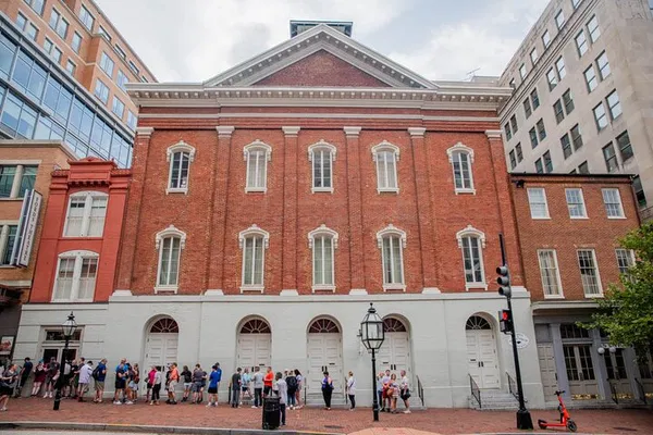 Lincoln Assassination Tour: Ford's Theatre & Petersen House