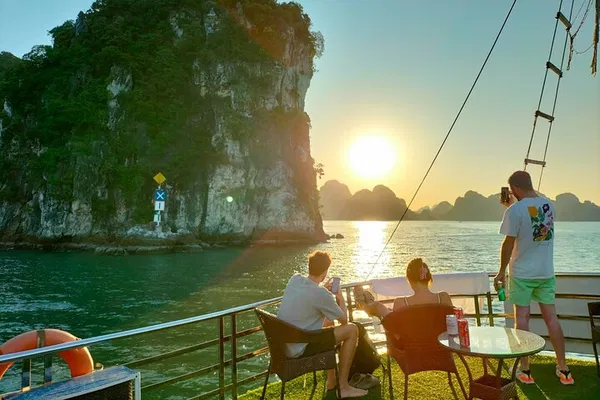 Halong Bay Day Trip: Cave, Kayak & Limo Transfer