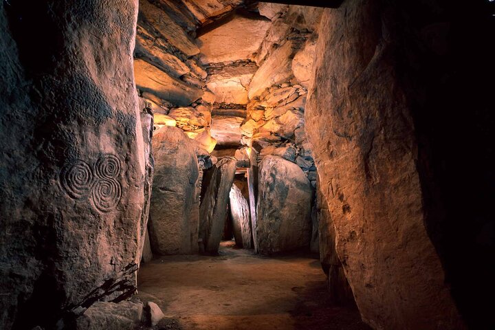 Unveiling Ancient Ireland: A Luxurious Newgrange & Tara Private Tour