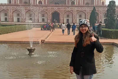 Discover Agra's Soul: A Personalized Day Trip with Local Family