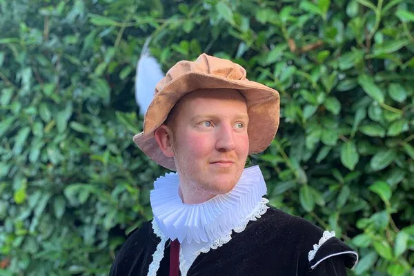 Step Back in Time: A Tudor Adventure with Robert Dudley in Warwick