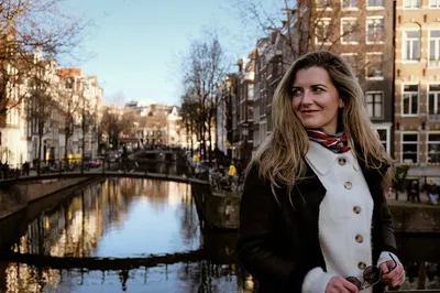 Capture Amsterdam's Charm: A Personalized Canal Photowalk
