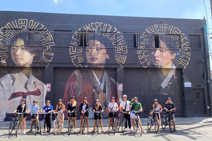 LA Arts District Bike Tour: Murals, Galleries & Hidden Gems