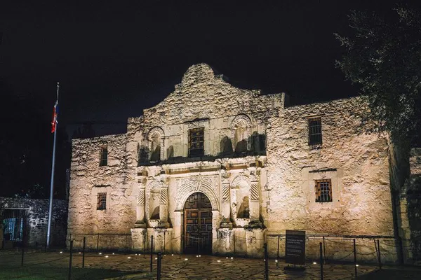Uncover San Antonio's Haunted Past: A Thrilling Ghost Walk