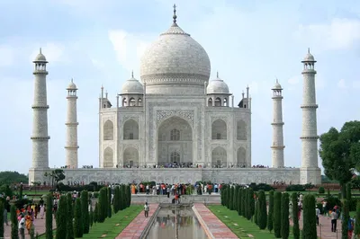 Timeless Agra: Private Car Tour of Taj Mahal, Agra Fort & Itmad-ud-Daulah