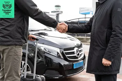 Schiphol Airport Taxi: Private Transfer to Amsterdam