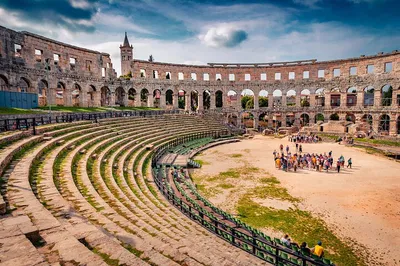 Trieste to Pula: Private Transfer with Scenic Stopovers!