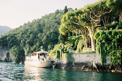 Discover Italy & Switzerland: A Scenic Day Trip to Lake Como and Lugano