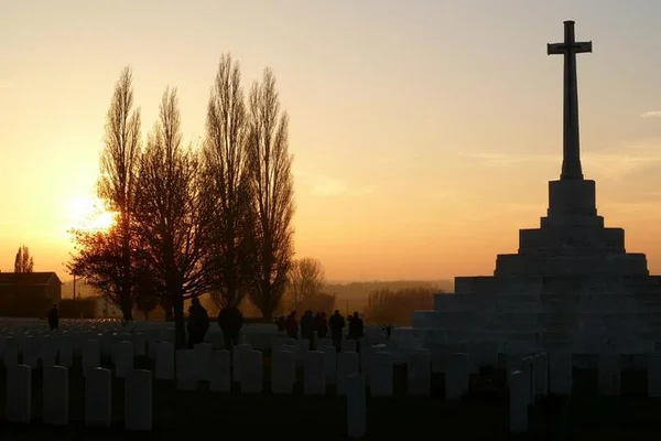 Ypres WW1 Battlefield Tour: A Private Journey Through History from Lille or Bruges