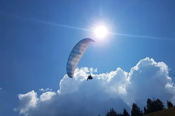Stubai Valley Tandem Paragliding: Soar Near Innsbruck!