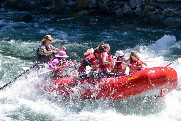 Skagit River Rafting: Family-Friendly Whitewater Adventure