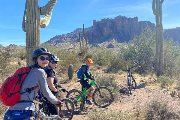 Conquer the Sonoran Desert: A Personalized Mountain Bike Adventure!