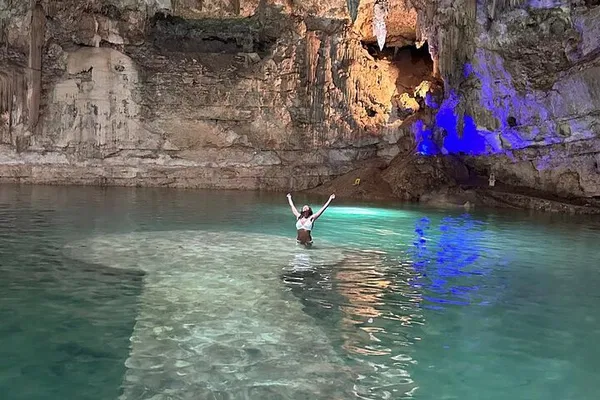 Chichen Itza, Cenotes & Valladolid: All-Inclusive Day Trip