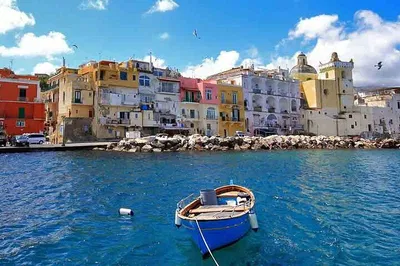 Ischia Tour: 4 Days of Island Bliss from Rome!