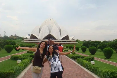 Delhi's Cultural Tapestry: A Full-Day Immersive City Tour
