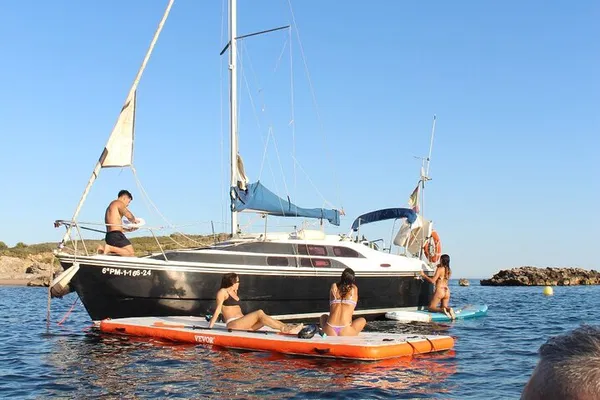 Palma de Mallorca Boat: Sun, Stars & Private Tour