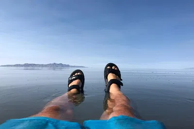 Salt Lake Float Tour: Boat Ride & Salty Swim!