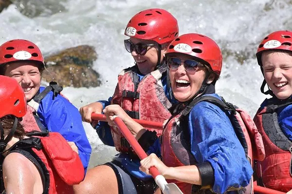 Browns Canyon Rafting: Thrills, Lunch & Gear!