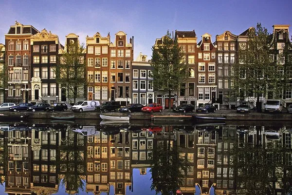 Uncover Amsterdam's Golden Age: A Private Walking Tour Through History