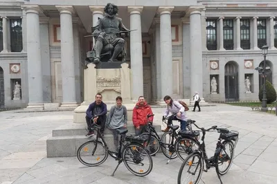 Madrid by E-Bike: Discover Hidden Gems on a Private Tour