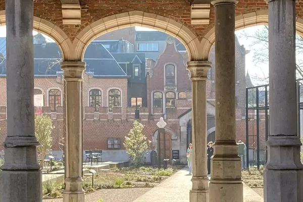 Mechelen's Secrets: Self-Guided Audio Tour