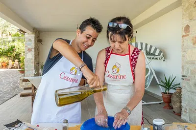 Taste Olive Oil & Bake Focaccia in Perugia Countryside
