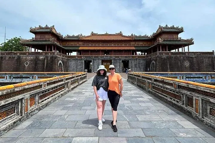 img0
