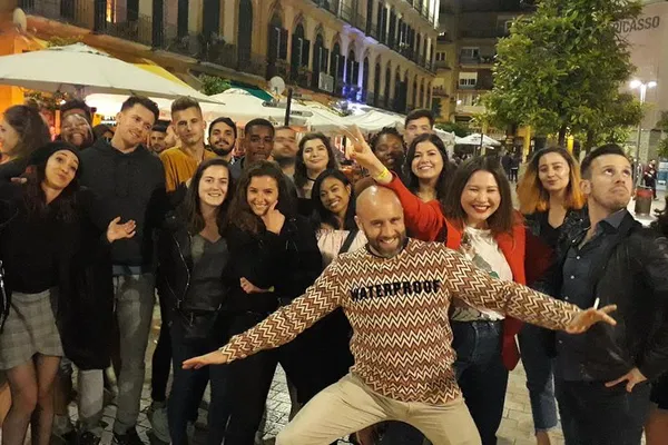 Malaga Nightlife: Pub Crawl with Drinks & Club Entry
