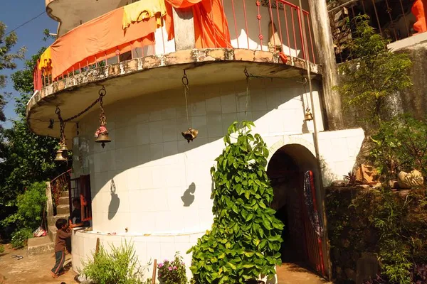 Uncover Rishikesh's Hidden Gems: A Thrilling Caving Expedition