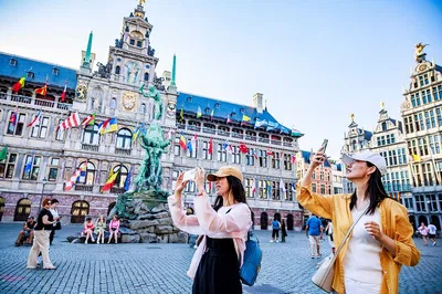 Antwerp Tour from Brussels: Diamonds, Rubens & More!