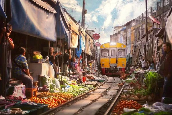 Bangkok's Top 3 Markets: Private Damnoen Saduak + Railway