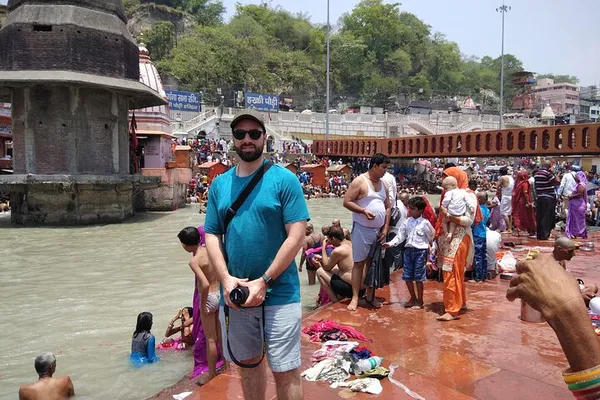 Haridwar's Spiritual Journey: A Private Car Tour with Ganga Aarti