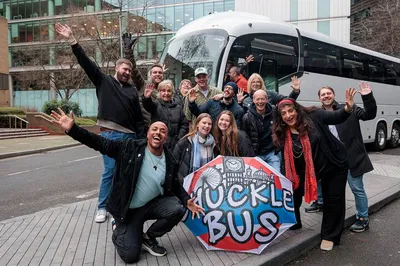London's Laugh Riot: The Hilarious Sightseeing Bus Tour!