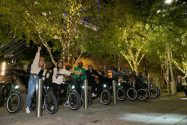 Dallas E-Bike Tour: Sightseeing & History in 2 Hours