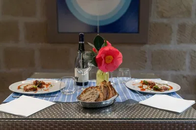 LEMO' Restaurant: A Belizean Garden Dining Escape