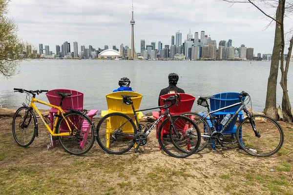 Discover Toronto's Hidden Gems: An Unforgettable Guided Bike Tour