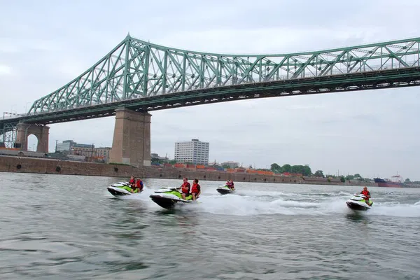 Montreal Jet Ski Tour: Explore Waterways in Style!