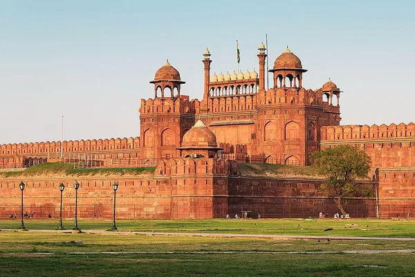 Red Fort Delhi: Skip-the-Line Tickets & Transfers