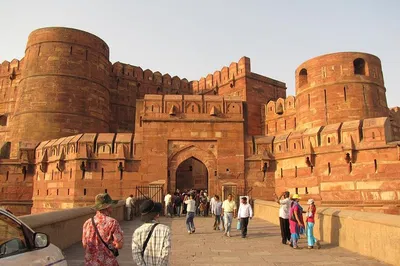 Discover India's Golden Triangle & Varanasi: A Cultural Odyssey