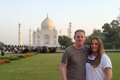 Golden Triangle Expedition: Unveiling Agra & Jaipur's Treasures in 4 Days
