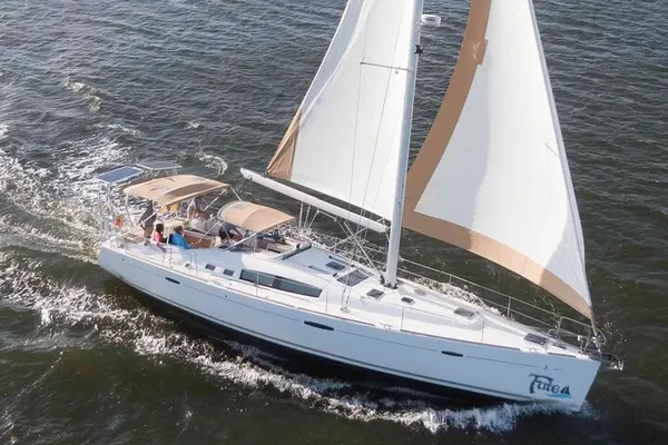 Charleston Dolphin Sail: Private Yacht Tour on Fate