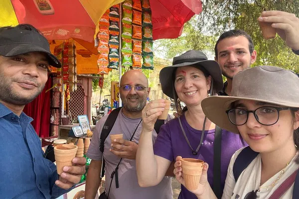 Jaipur's Pink City: Heritage, Markets & Food Tour