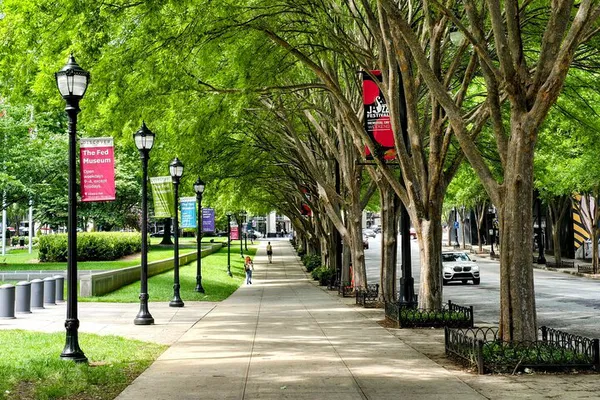 Atlanta's Global Bites & Sips: Midtown Food Tour