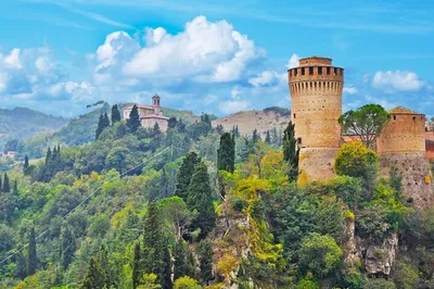Step Back in Time: Medieval Village Escape from Ravenna