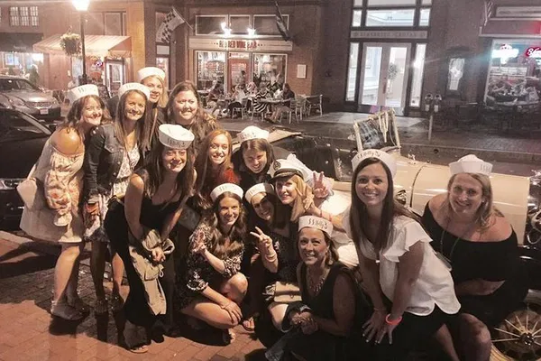 Annapolis Hidden History Pub Crawl: Drink in the Past!