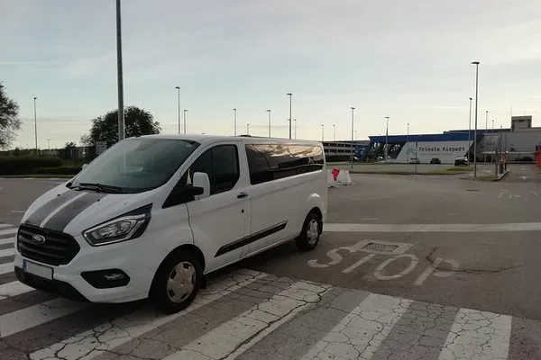 Trieste Airport Transfer to Koper: Stress-Free Ride